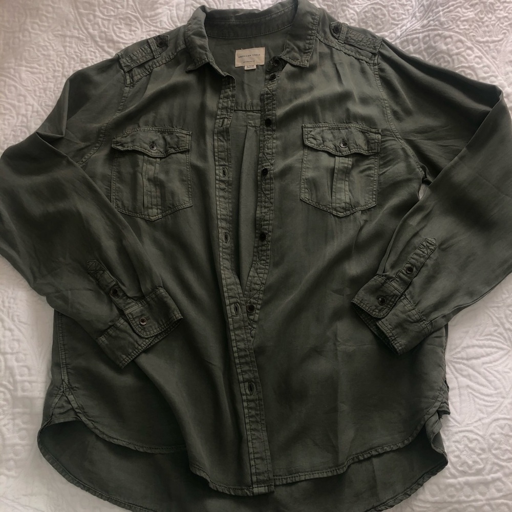 American Eagle Button Up Boyfriend Fit